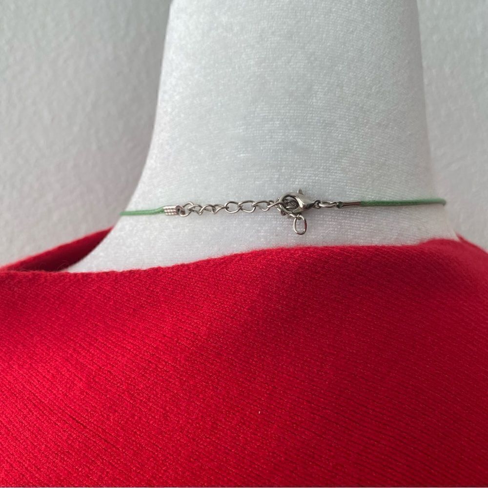 Shark Tooth Necklace Green String Bead - Picture 3 of 5